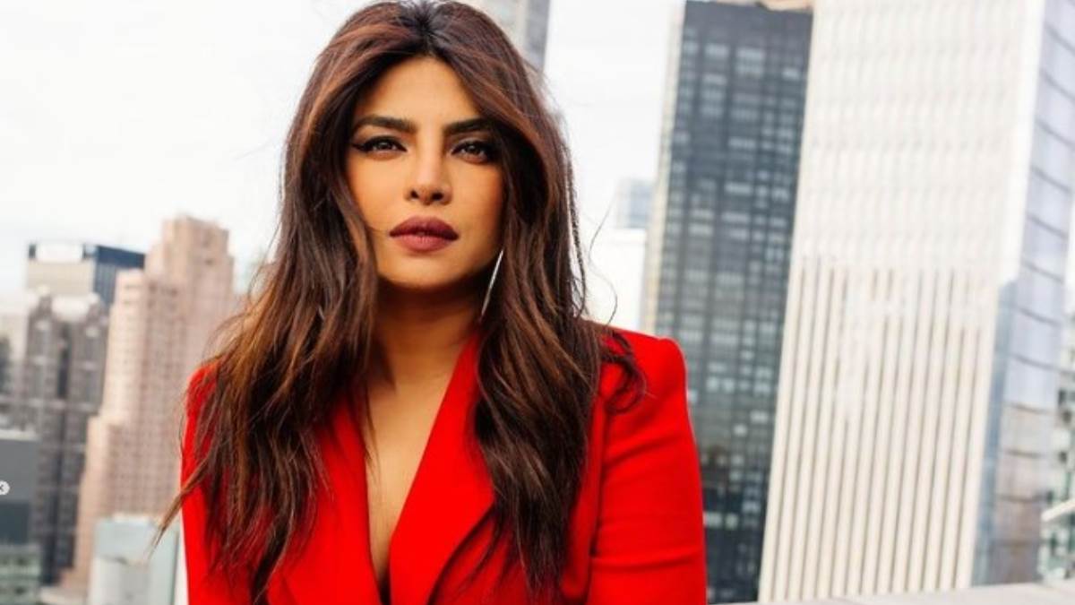 https://www.jagranimages.com/images/newimg/01072022/01_07_2022-priyanka_chopra_homeware_trolling_22853374.jpg
