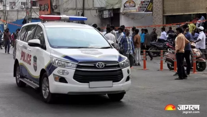 पुलिस ने जिले का पहला टेलीफोनिक मुकदमा दर्ज किया है।