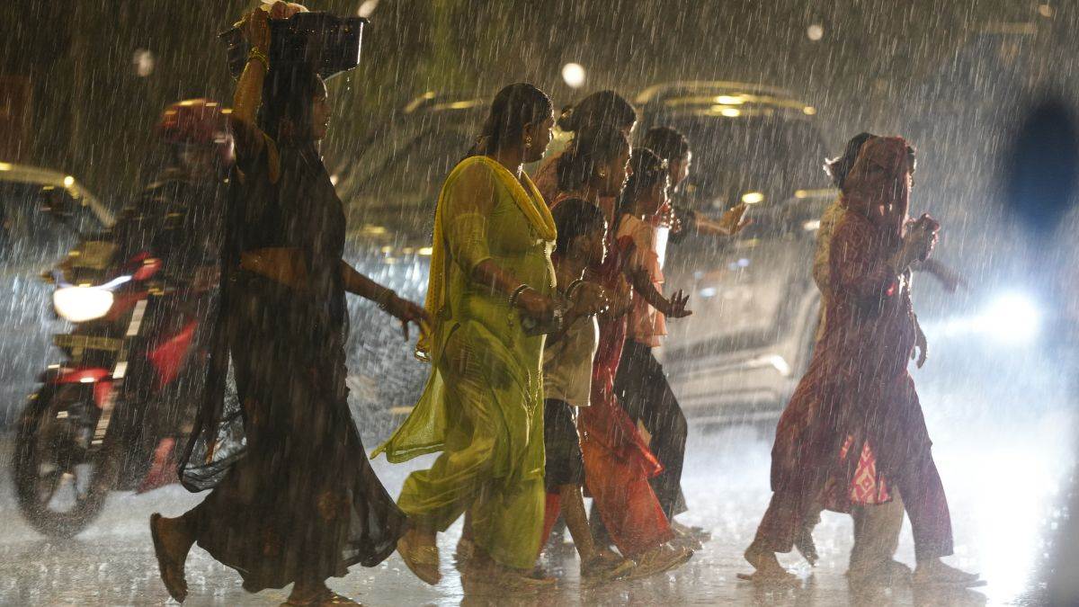 https://www.jagranimages.com/images/newimg/01072025/01_07_2025-monsoon_update_23972433.jpg