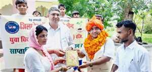 हर व्यक्ति को लगानी चाहिए त्रिवेणी : आनंद शर्मा