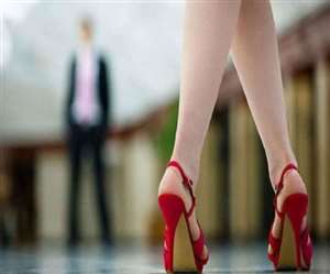 Red Light Area in Ranchi, Jharkhand News रांची में वाट्सएप-इंस्टाग्राम के जरिए देह व्&zwj;यापार का धंधा चल रहा है।