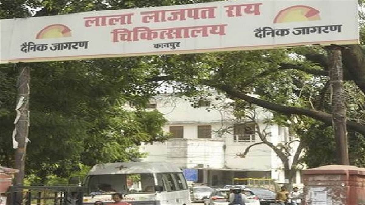 safe corridor built in llr hospita kanpur ambulance coming in emergency will get better route in the hospital premises