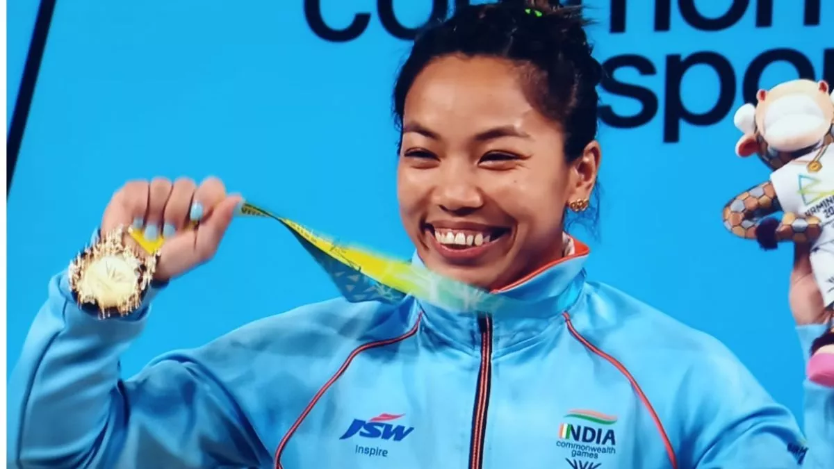 CWG 2022: मीरा बाई चानू की जीत पर 'Ear Ring' के क्यों हो रहे हैं चर्चे? जानिए आखिर क्या है यह इसमें खास...