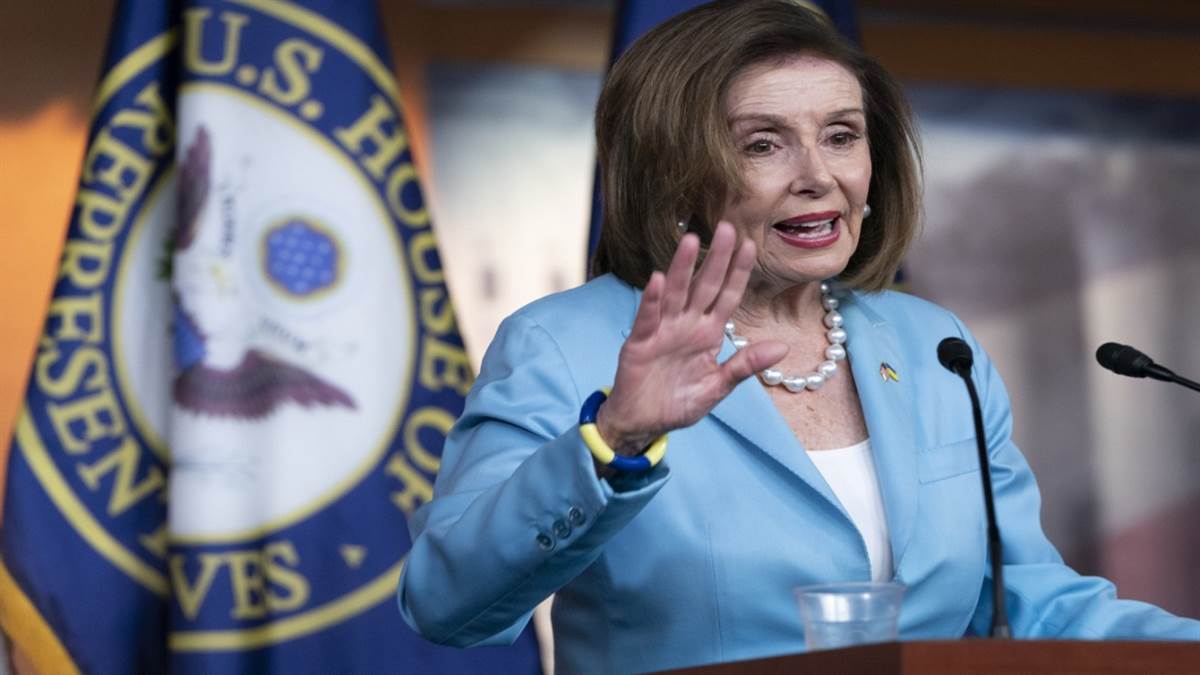 https://www.jagranimages.com/images/newimg/01082022/01_08_2022-nancy_pelosi_visit_to_taiwan_1_22943426.jpg