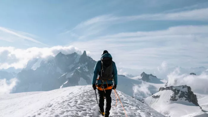 National Mountain Climbing Day: भारत में पर्वतारोहण के लिए बेस्ट जगहें