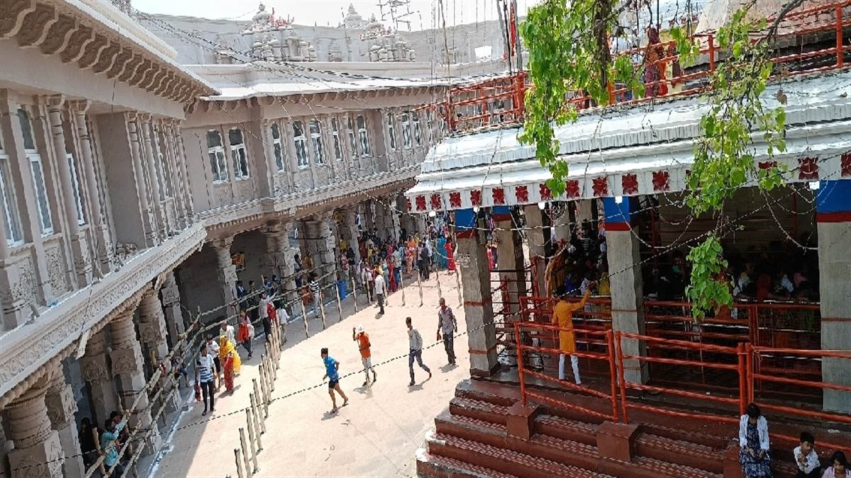 four lane road construction from pategra nala to ganga ghat in mirzapur