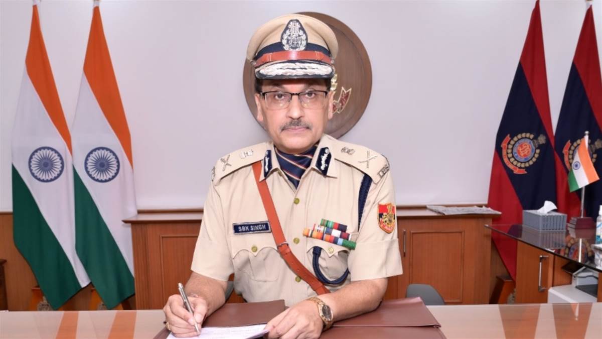 ncr delhi police corruption new commissioners challenge