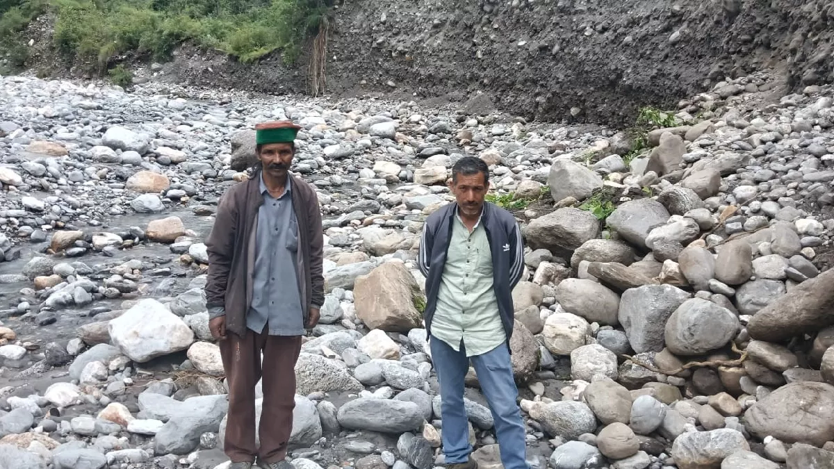 Himachal Disaster: कूट खड्ड में आई बाढ़ से भारी नुकसान, चार पुल बह गए, कई बीघा जमीन और फसलें तबाह