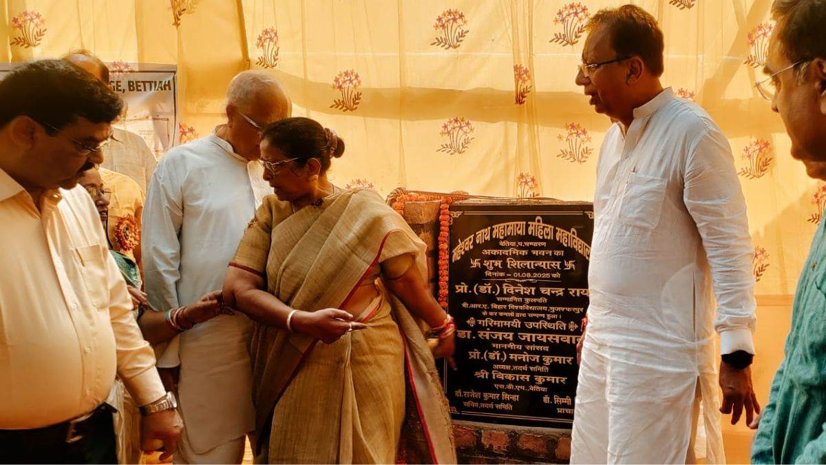 https://www.jagranimages.com/images/newimg/01082025/01_08_2025-inauguration_renu_devi_24000730.jpg