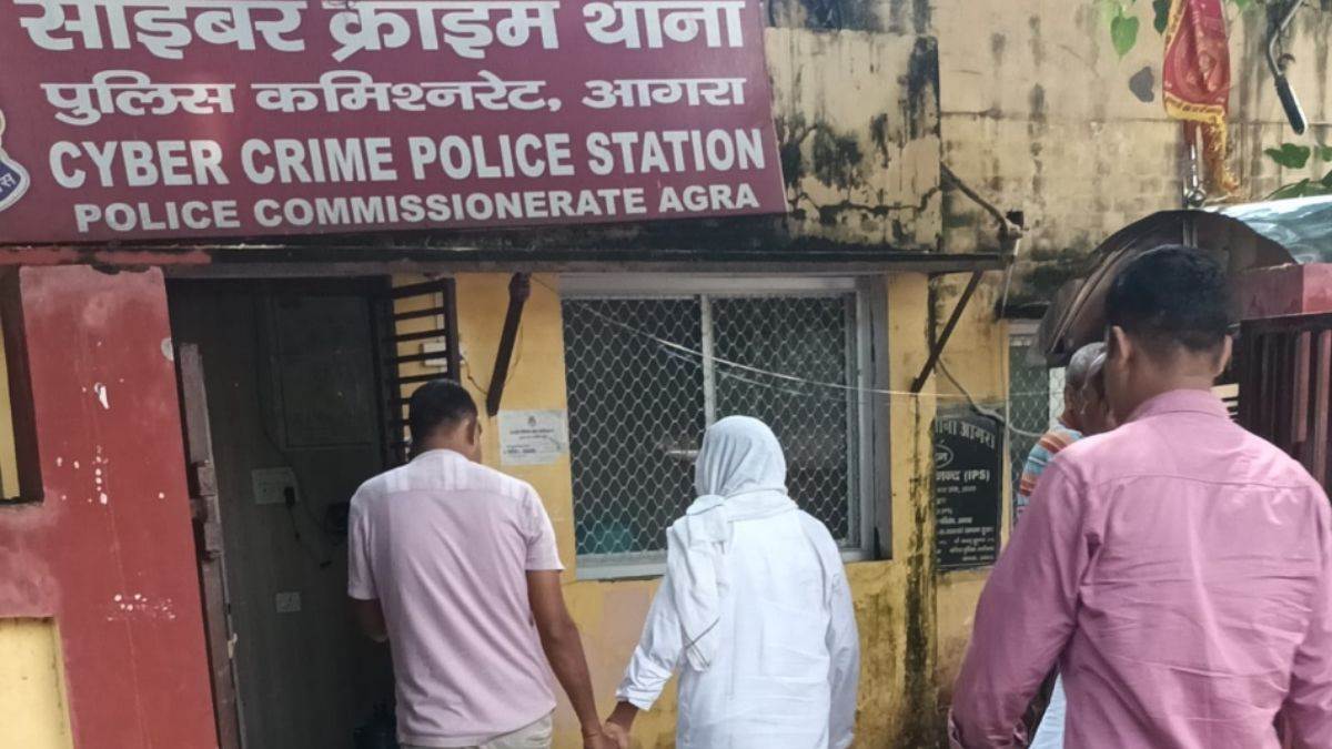agra news conversion racket masterminds network spread across borders