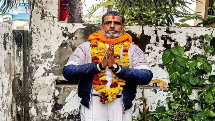 सट्टा लगाते हुए राजेंद्र प्रसाद उर्फ जाको को हल्द्वानी पुलिस ने गिरफ्तार किया है।