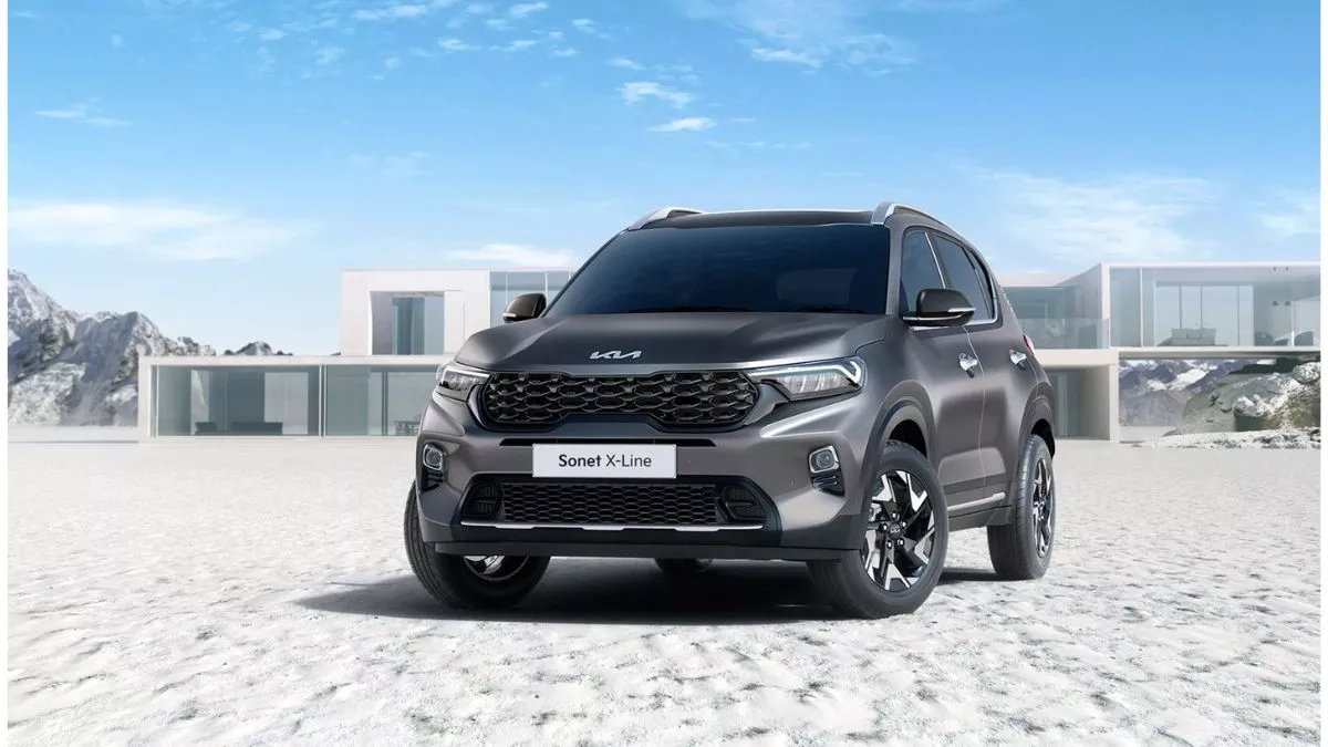 Kia Sonet X-Line Launched: किआ के पोर्टफोलियो में शामिल हुआ नया एक्स-लाइन वेरिएंट, कीमत 13.39 लाख रुपये