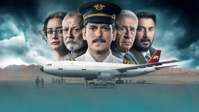IC 814 The Kandahar Hijack series: विवादों में घिरी सीरीज को लेकर डायरेक्टर मुकेश छाबड़ा ने दी सफाई। (फोटो: नेटफ्लिक्स)