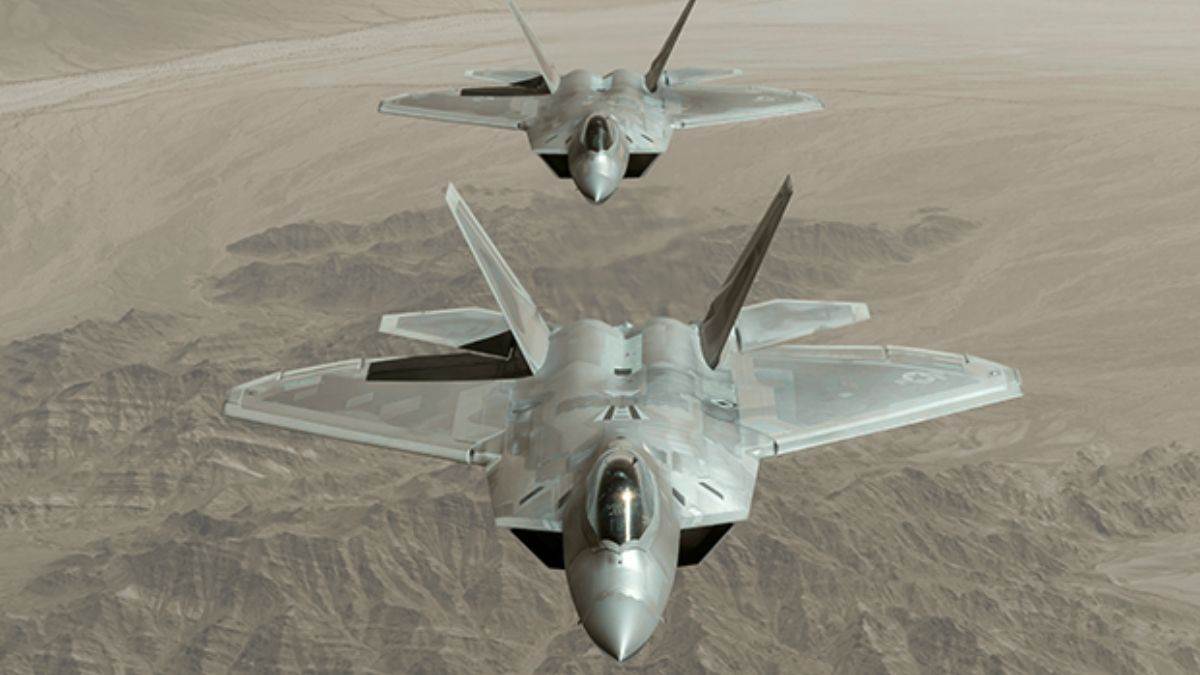 https://www.jagranimages.com/images/newimg/01092025/01_09_2025-adani_defence_1_24032213_17295059.jpg