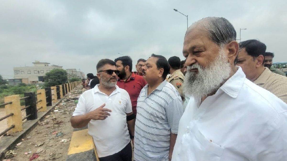 https://www.jagranimages.com/images/newimg/01092025/01_09_2025-anil_vij_22_24032531.jpg