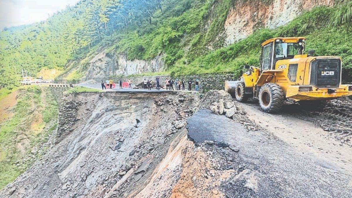 https://www.jagranimages.com/images/newimg/01092025/01_09_2025-dehradun_news_5_24032643.jpg