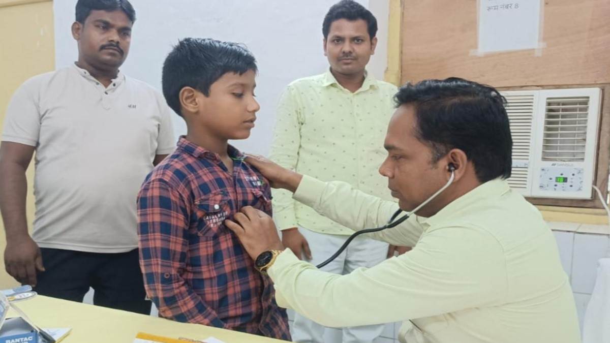 https://www.jagranimages.com/images/newimg/01092025/01_09_2025-doctor_24032441.jpg