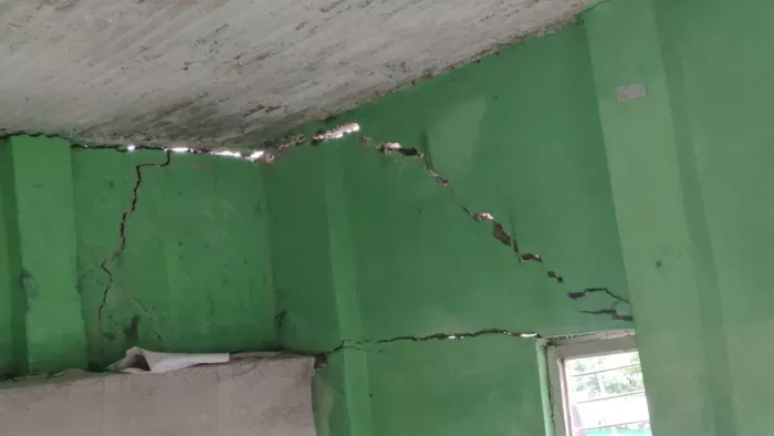 पीड़ित परिवारों ने सरकार से जल्द मदद की गुहार लगाई है।