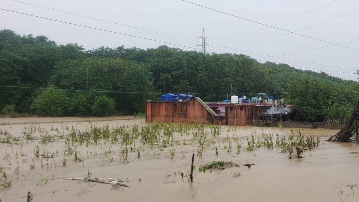 https://www.jagranimages.com/images/newimg/01092025/01_09_2025-una_flood_distrupts_train_24032201.jpg