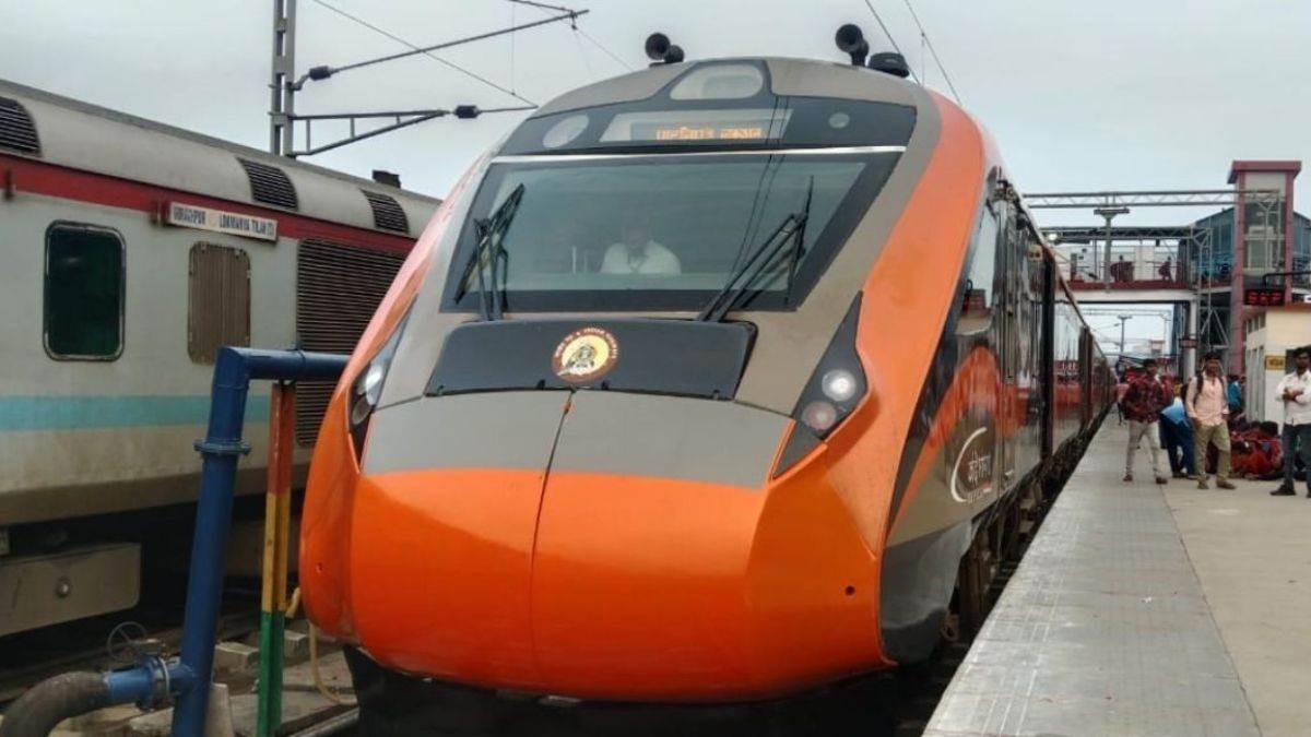 https://www.jagranimages.com/images/newimg/01092025/01_09_2025-vande_bharat_train_2_24032389.jpg