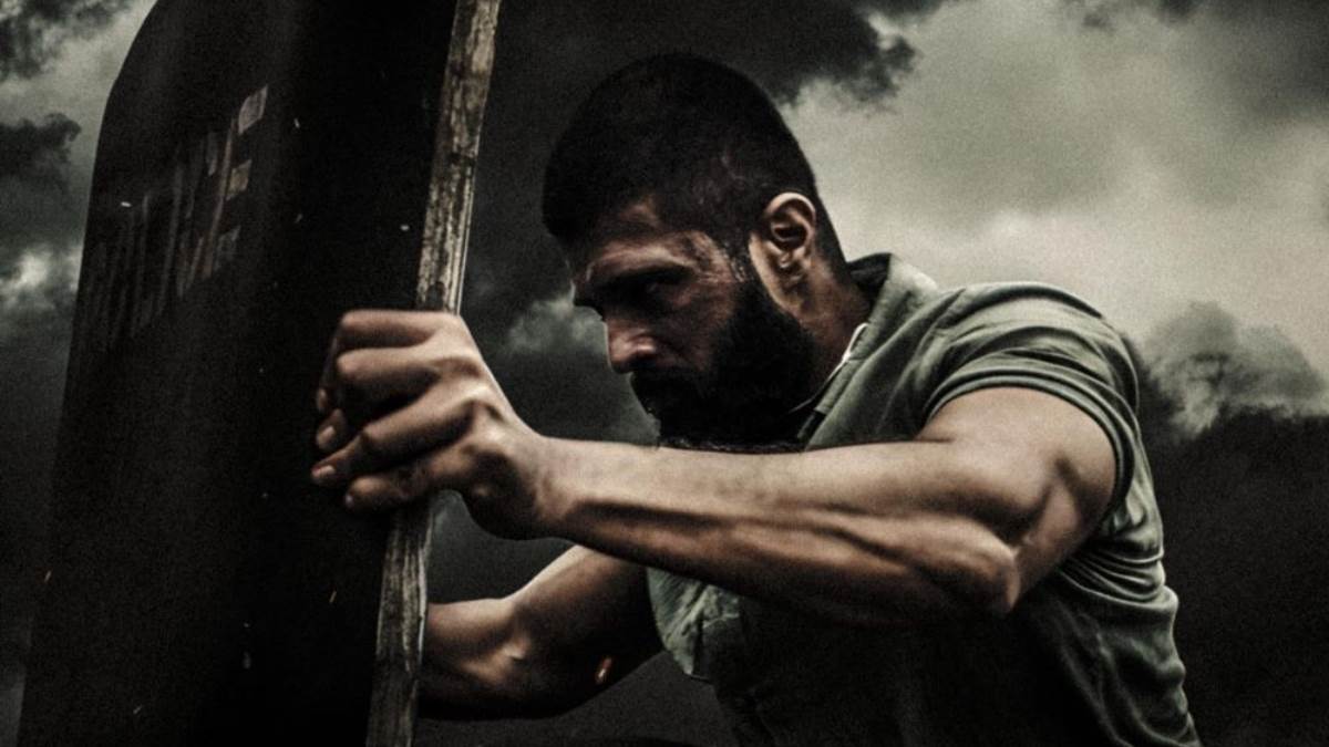 https://www.jagranimages.com/images/newimg/01092025/01_09_2025-vijay_deverakonda_kingdom_movie_24031917.jpg