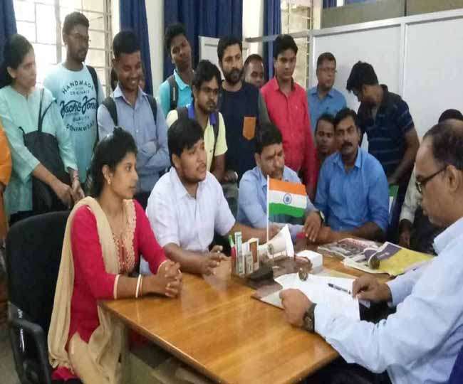 LAW COLLEGE रजिस्‍ट्रेशन एक साल पहले अबतक नहीं मिला पंजीयन पत्र