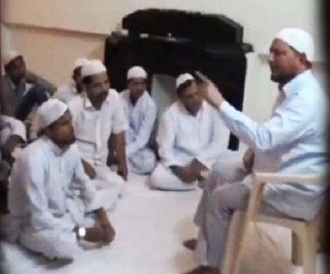 https://www.jagranimages.com/images/newimg/01102021/01_10_2021-viral_video_ias_officer_22073284_191948737.jpg