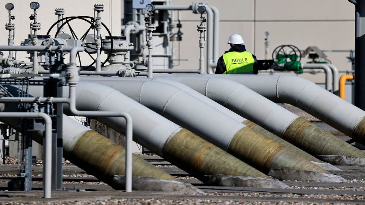 https://www.jagranimages.com/images/newimg/01102022/01_10_2022-nord-stream-1_23111687.jpg
