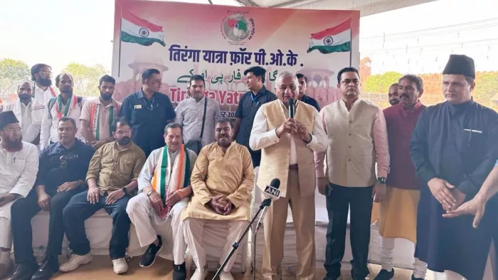 तिरंगा यात्रा में पाकिस्तान पर बरसे जनरल वीके सिंह