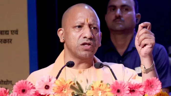 कृषि कुंभ में दो लाख से ज्यादा किसानों की कराएं सहभागिता: सीएम योगी