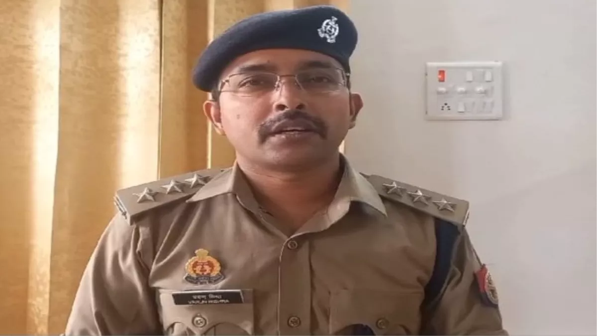 साहब... बुलडोजर चलवा दीजिए, पुलिस चौकी के सामने इतना अतिक्रमण; पुलिसकर्मी समेत हर कोई परेशान