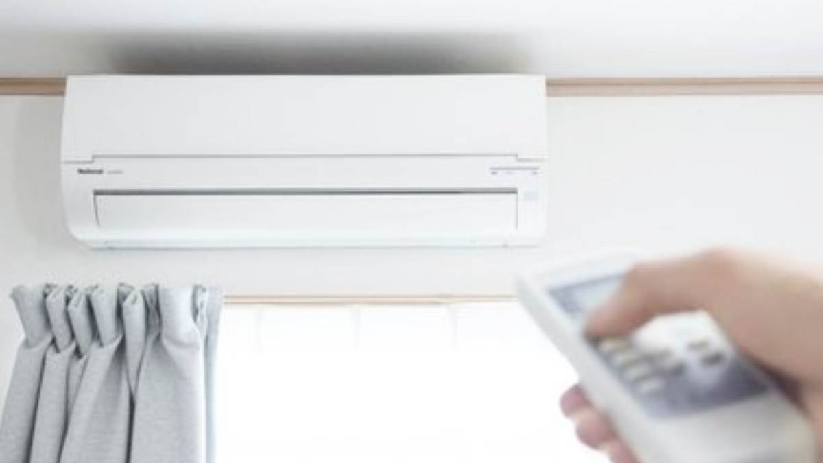 “ऑफ सीजन” में कौड़ियों के दाम में बिक रहे हैं 1.5 टन वाले बेस्ट Split AC! पावरफुल कूलिंग देने संग करेंगे बिजली की बचत