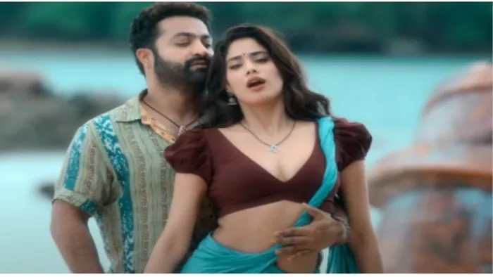 'देवरा' फिल्म से जूनियर एनटीआर और जाह्नवी कपूर