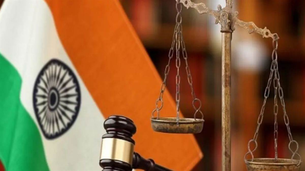gorakhpur city news police seize 90 lakh property in embezzlement case