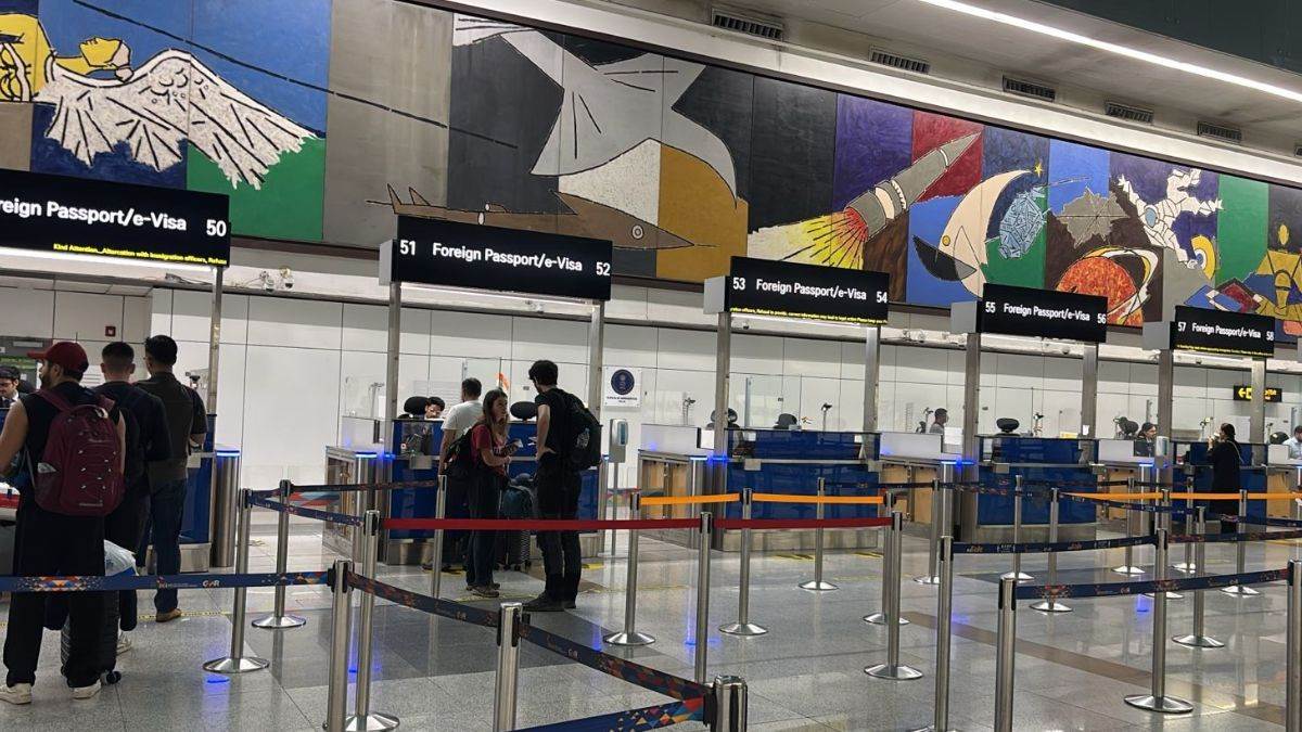 ncr igi airport launches e arrival card paperless immigration
