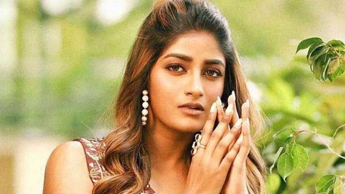 dimple hayati and husband booked for harassing maid files complaint
