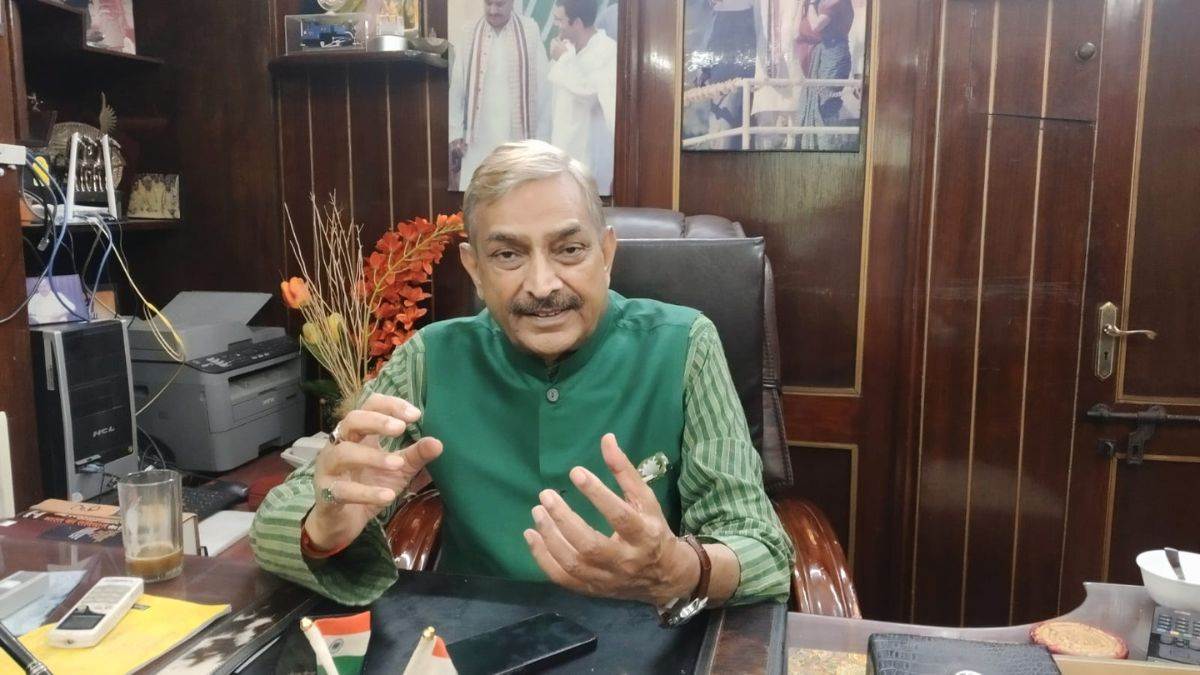 prayagraj news pramod tiwari slams pm modi on rss event and policies