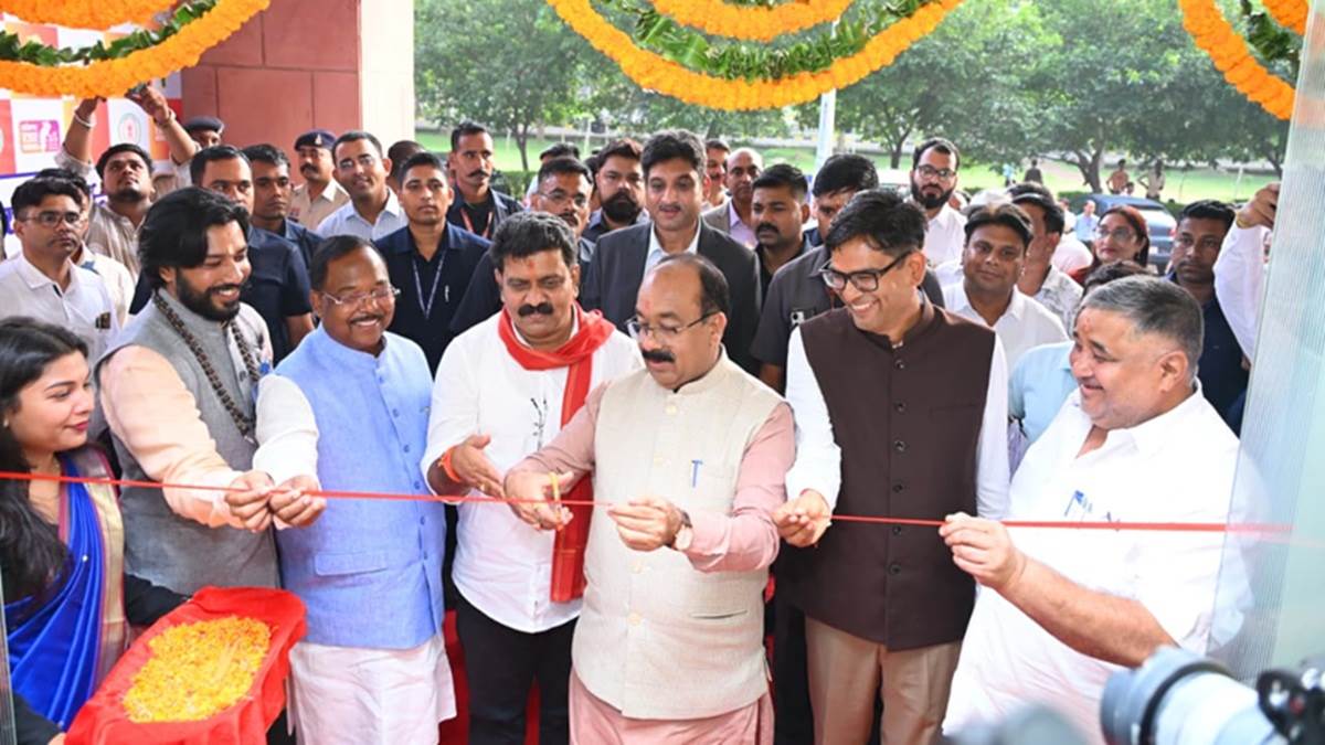 the country first ultra modern smart registration office has been inaugurated in nava raipur