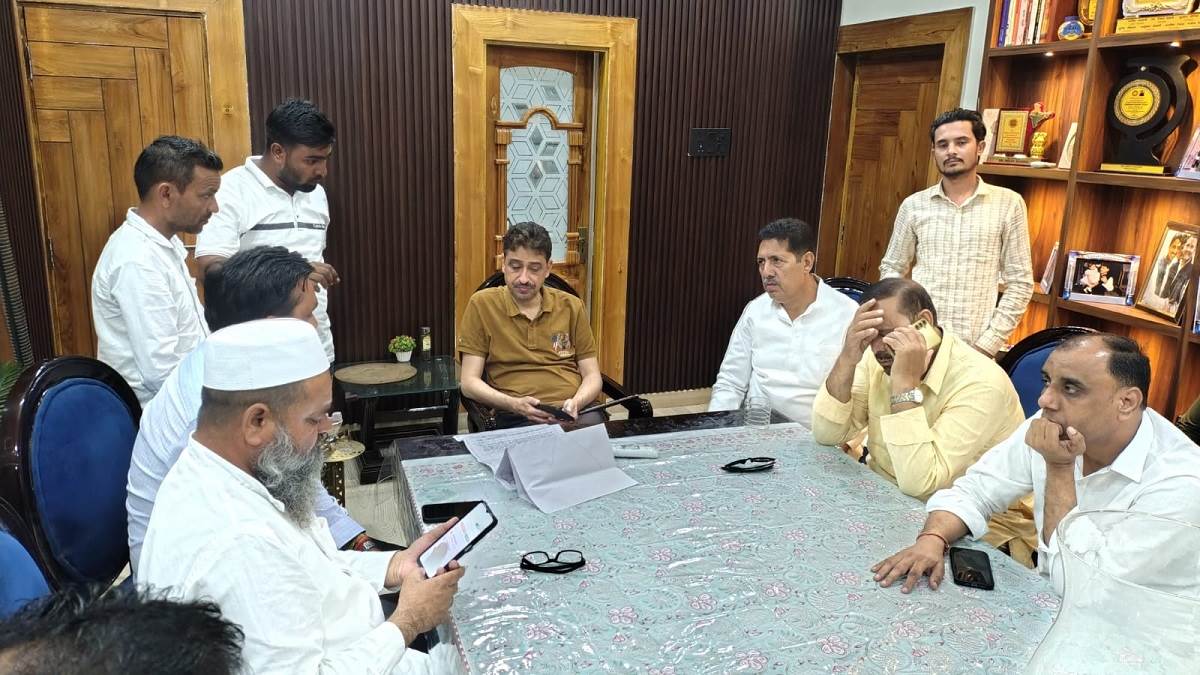 imran masood house arrest while going to meet victims in bareilly