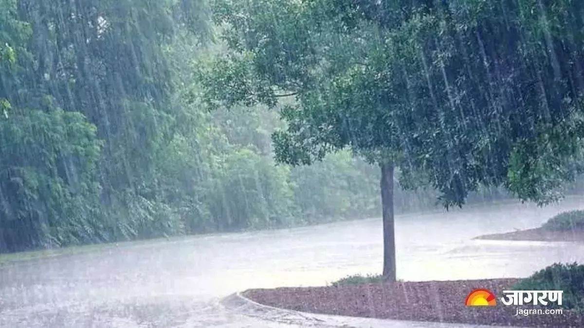 odisha weather update heavy rain expected as bay of bengal depression intensifies