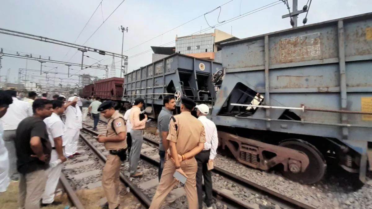 muzaffarpur grp to investigate naxals in turki station attack case