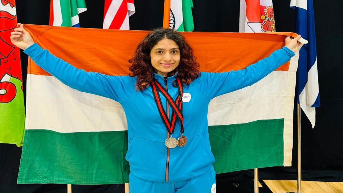 shreya gupta fencing star from jammu aims for 2028 olympics