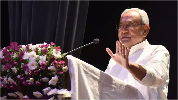 'गांव-शहर के हर घर में 2024 तक लगाएं प्रीपेड मीटर', CM नीतीश कुमार ने अधिकारियों को दिए सख्त निर्देश
