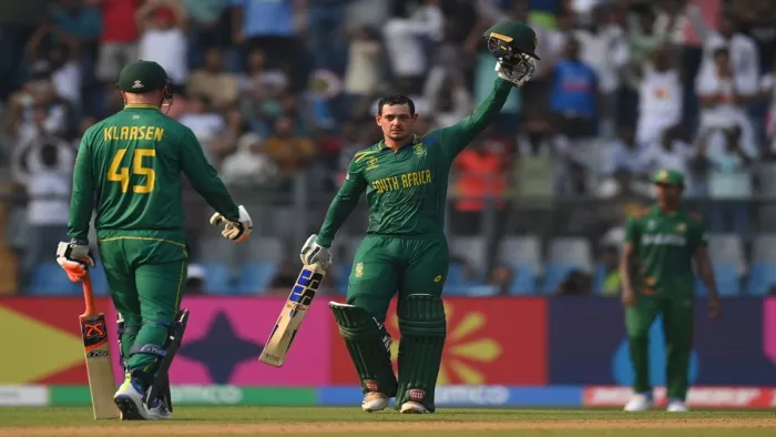 NZ vs SA: साउथ अफ्रीका वर्ल्ड कप के एक सीजन में सर्वाधिक सिक्स लगाने वाली टीम बन गई है।