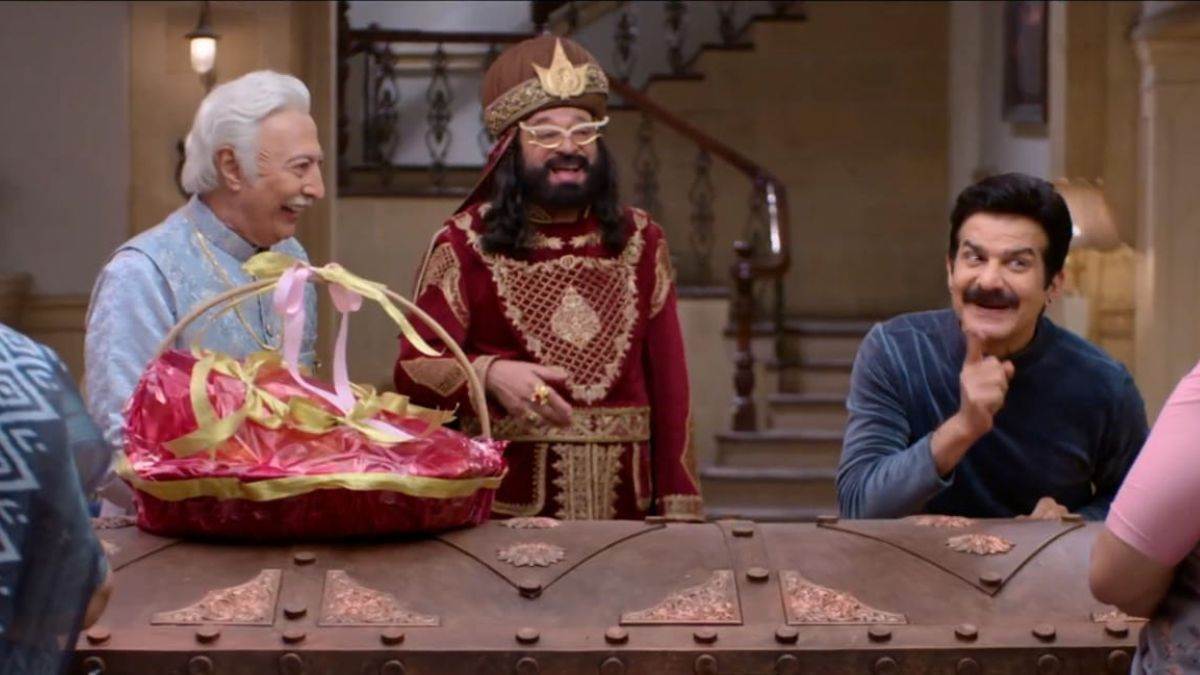 https://www.jagranimages.com/images/newimg/01112023/01_11_2023-khichadi_2_trailer_23570584.jpg