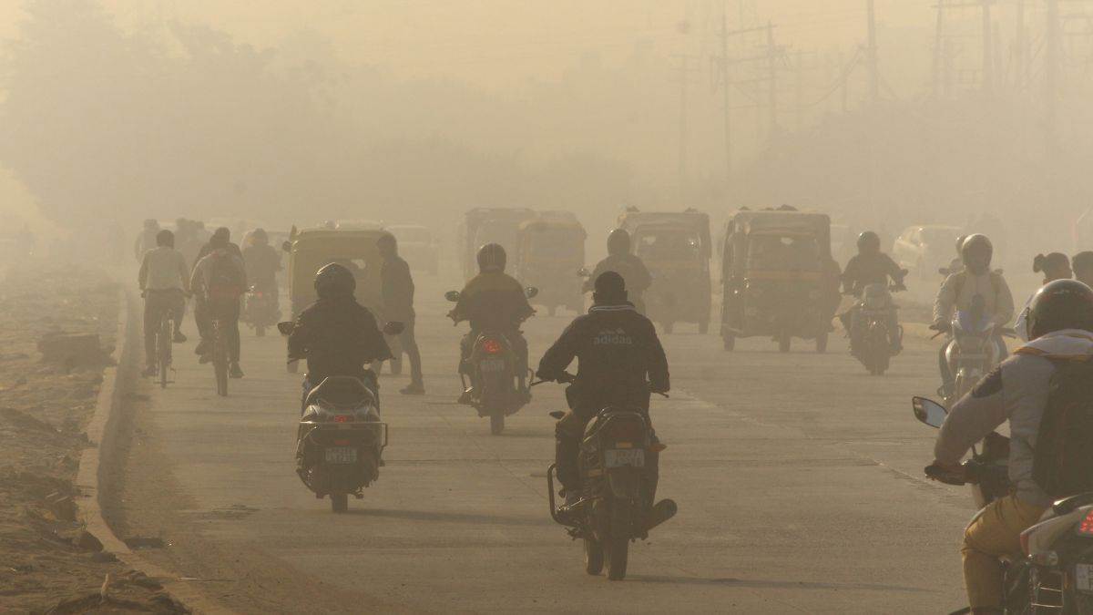 https://www.jagranimages.com/images/newimg/01112023/01_11_2023-mumbai_air_pollution_23570832.jpg