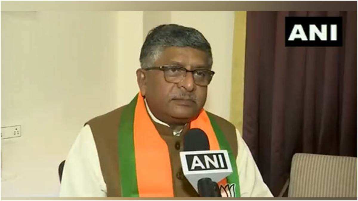 ravi shankar prasad challenges over apple warning message