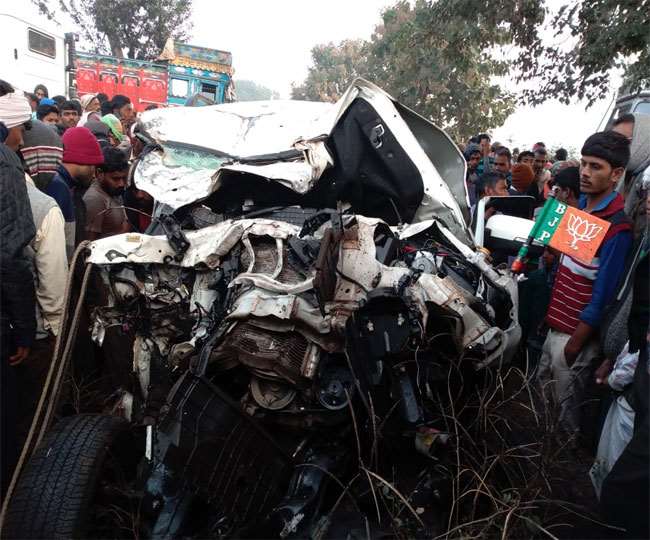 Jharkhand Road Accident: गढ़वा में ट्रक-स्कॉर्पियो टकराए, भानुप्रताप शाही के भांजे समेत 5 की मौत