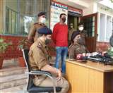 ऋषिकेश: ज्वेलरी शॉप बंद किए बिना घर चला गया मालिक।