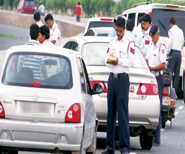 Delhi Challan News वाहन चालकों को राहत, अब नहीं कटेगा चालान; 31 जनवरी तक बढ़ी लाइसेंस की वैधता